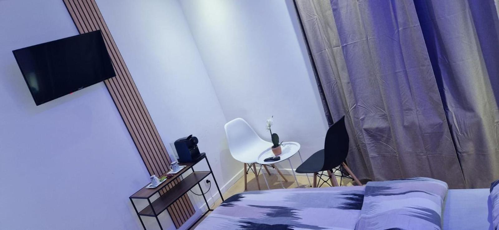 Ubuntu House - Charleroiアパートメント エクステリア 写真